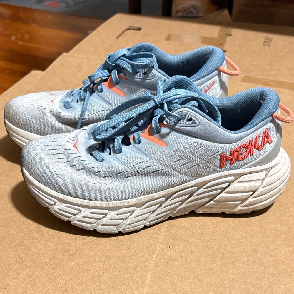 HOKA Gaviota 4